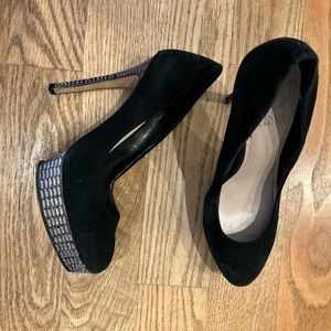 Vince Camuto Platform Stilettos. Like New!